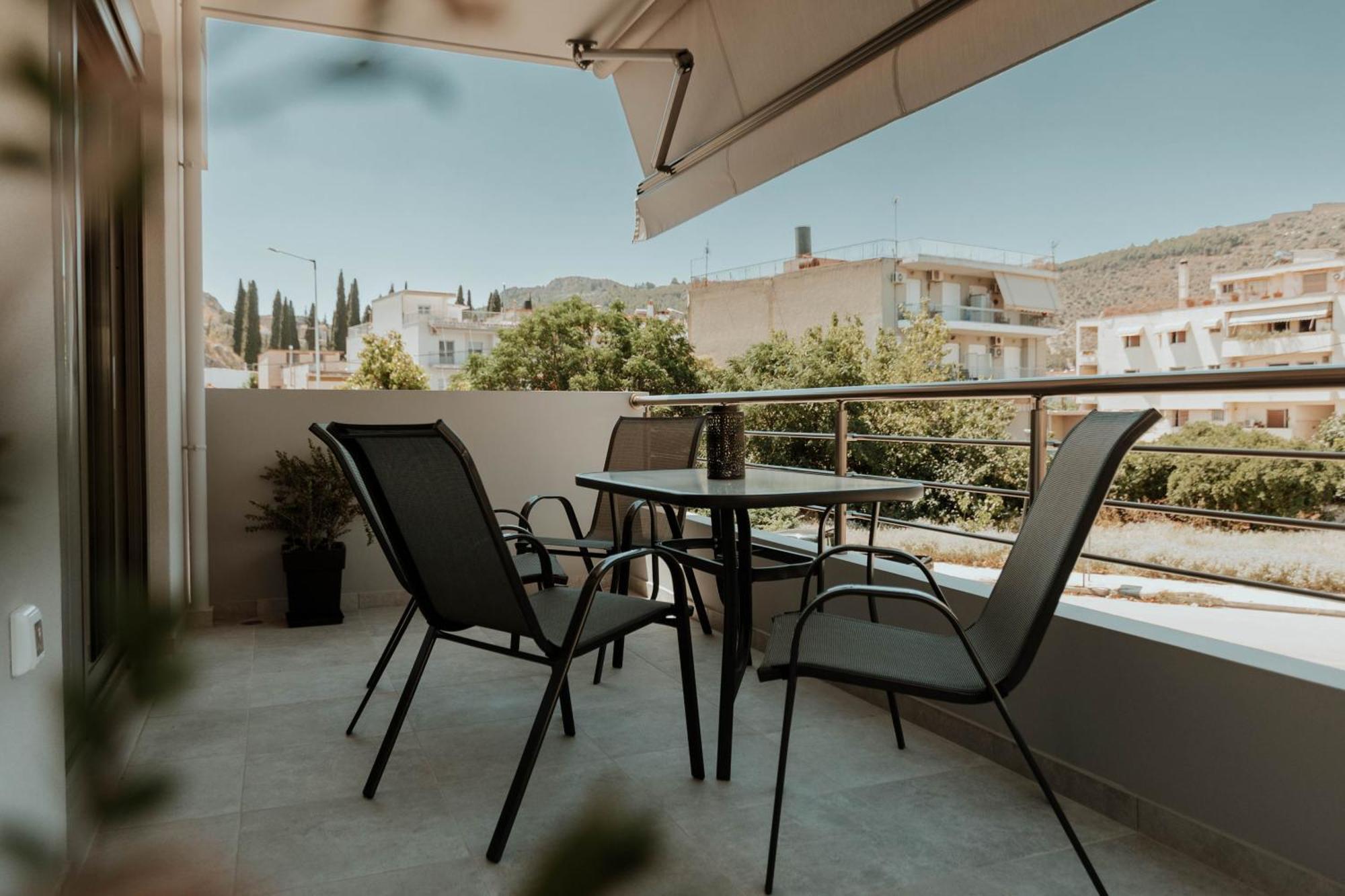 Dantis Place Alpha2 Nafplio Luaran gambar